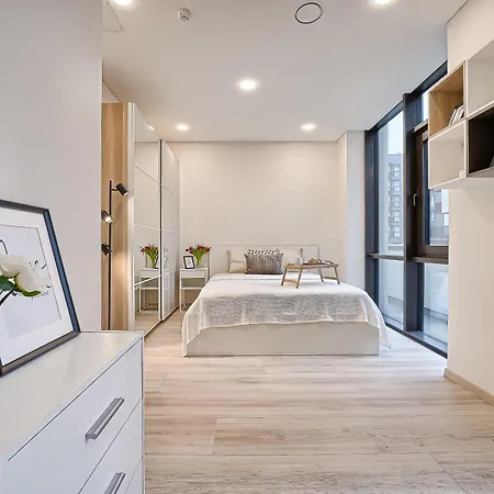 Business-class 1 X Free Parking X Self Check In 24x7 Appartement