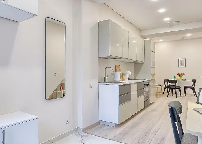 Business-class 1 X Free Parking X Self Check In 24x7 Apartman *