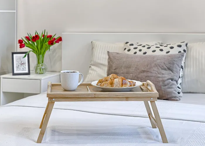 Business-class 1 X Free Parking X Self Check In 24x7 *