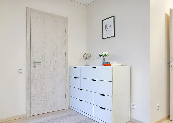 Business-class 1 X Free Parking X Self Check In 24x7 Апартаменти *