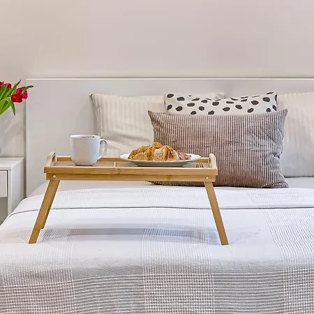 Business-class 1 X Free Parking X Self Check In 24x7