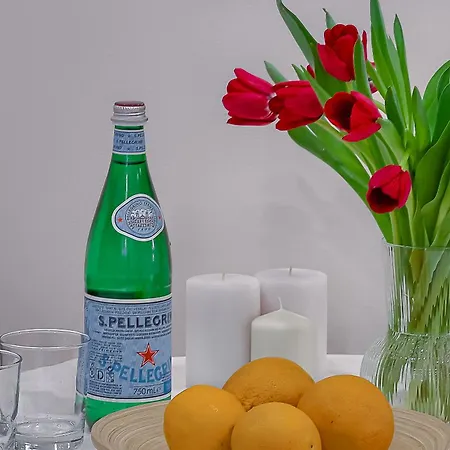 Business-class 1 X Free Parking X Self Check In 24x7 *